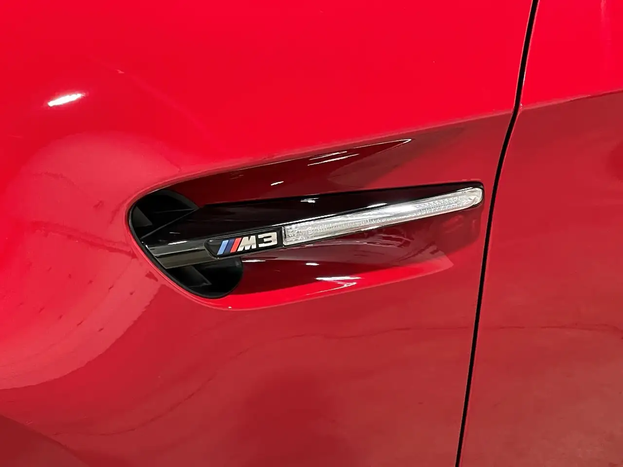 BMW M3 снимка BMW M3
