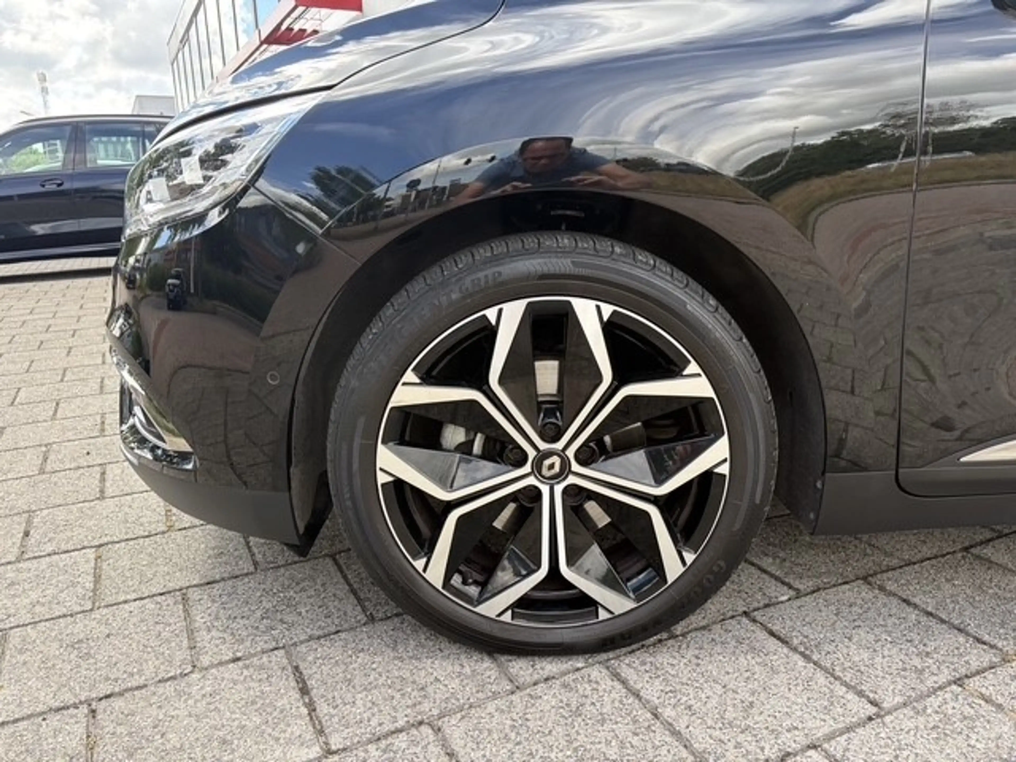 Renault Scenic 1.3 TCe Intens | Navi | Pano | Camera | 28.987 km — photo 8
