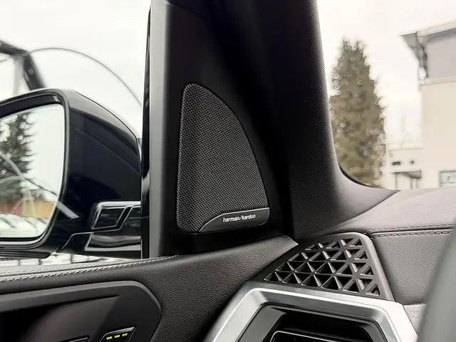 BMW X5 xDrive50e PHEV Aut. M-Sport Pro AHK Massage Pan... Ansicht 36