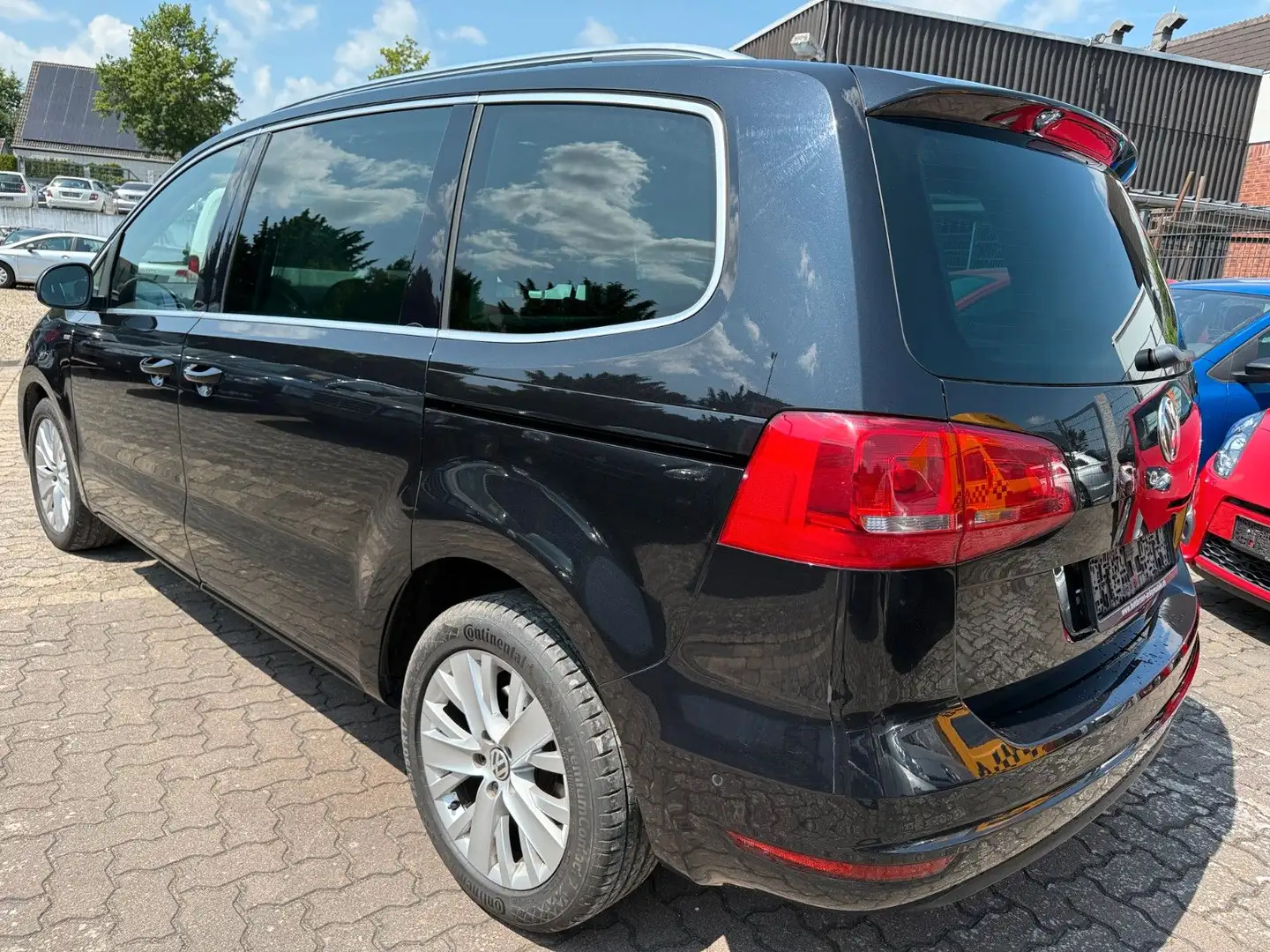 Volkswagen Sharan 2.0 TDI DSG 130kW BlueMotion Tech LIFE,AH Schwarz - 2