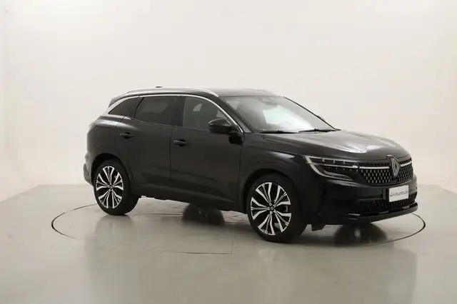 Renault Austral view 7