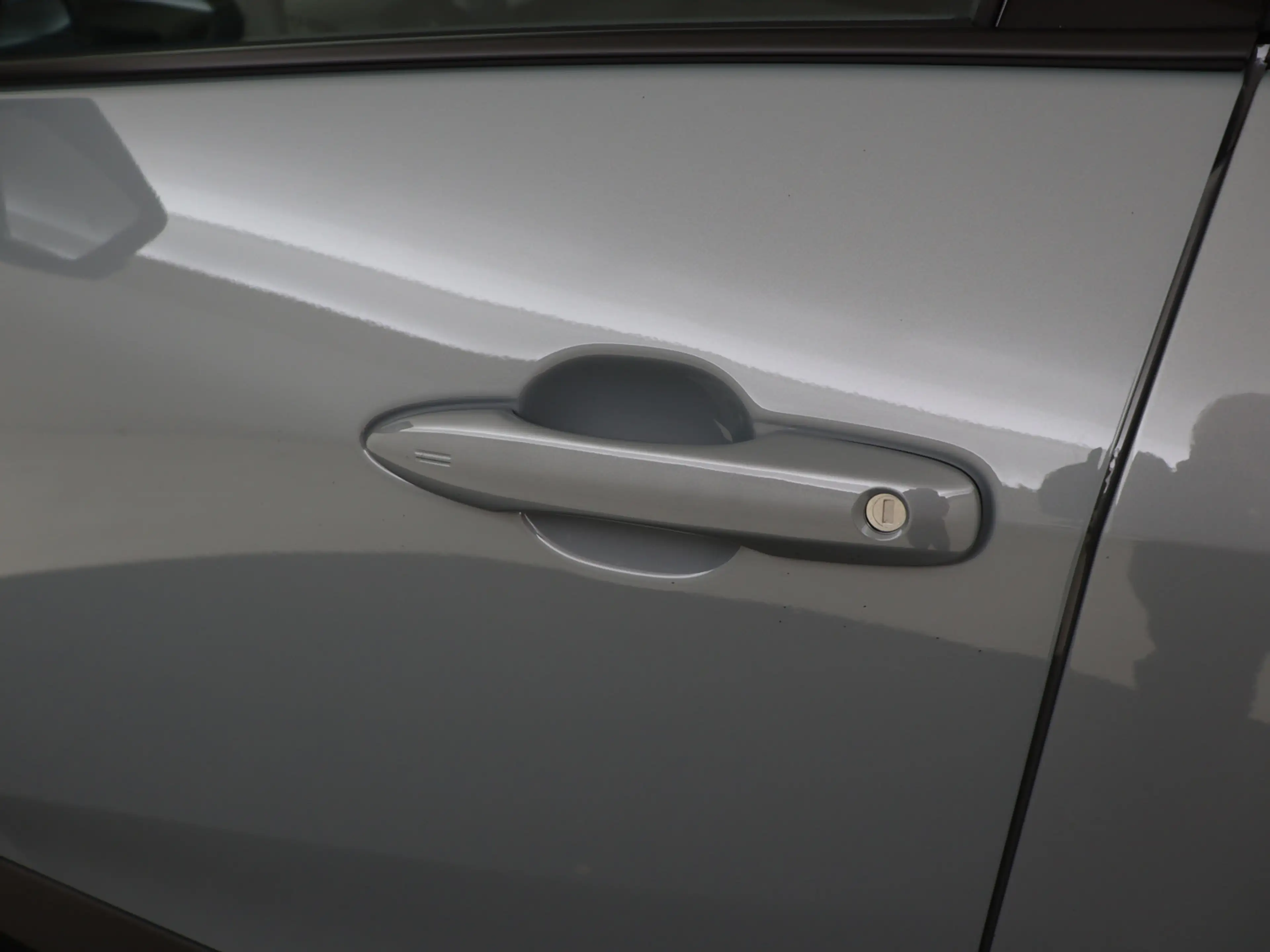Toyota C-HR+ Demo First Edition 77 kWh — photo 4