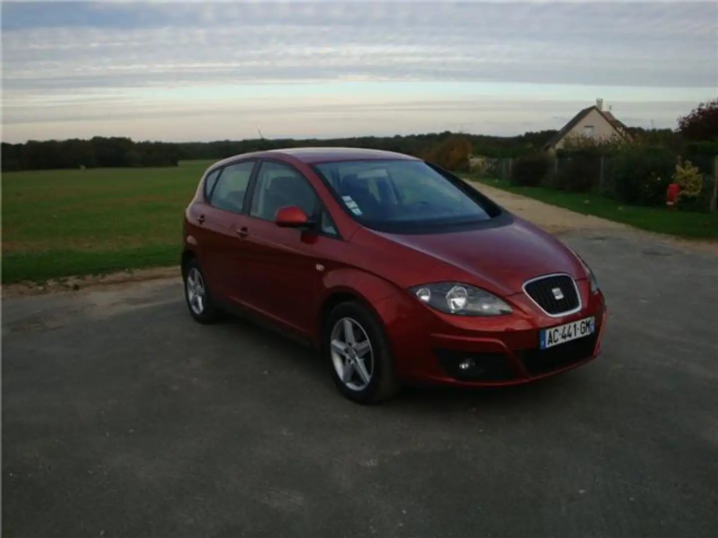 SEAT Altea 1.9 TDI 105 ch Style Rouge - 2