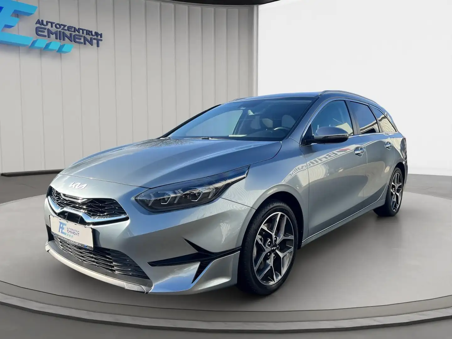 Kia Ceed SW / cee'd SW Ceed SW 1.5 T-GDI DCT AHK NAVI SHZ KAMERA LED-S. Argent - 1