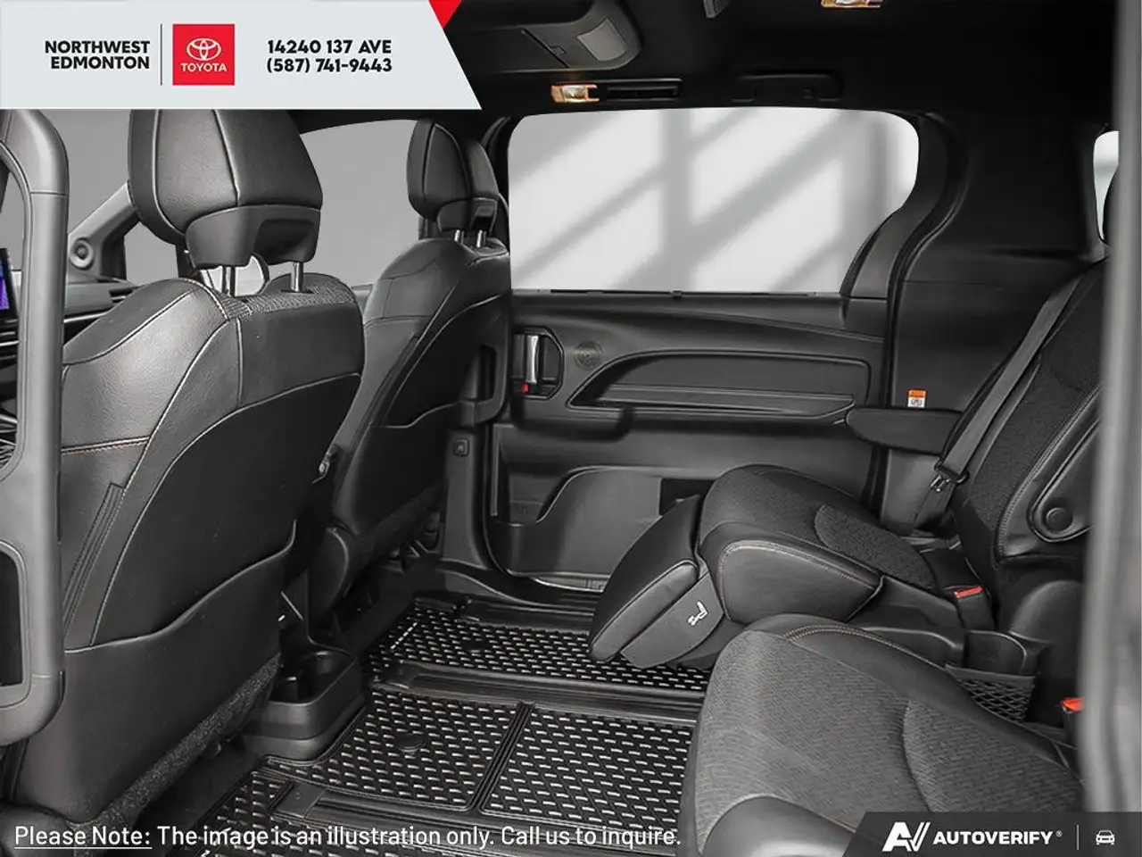 Toyota Sienna снимка Toyota Sienna