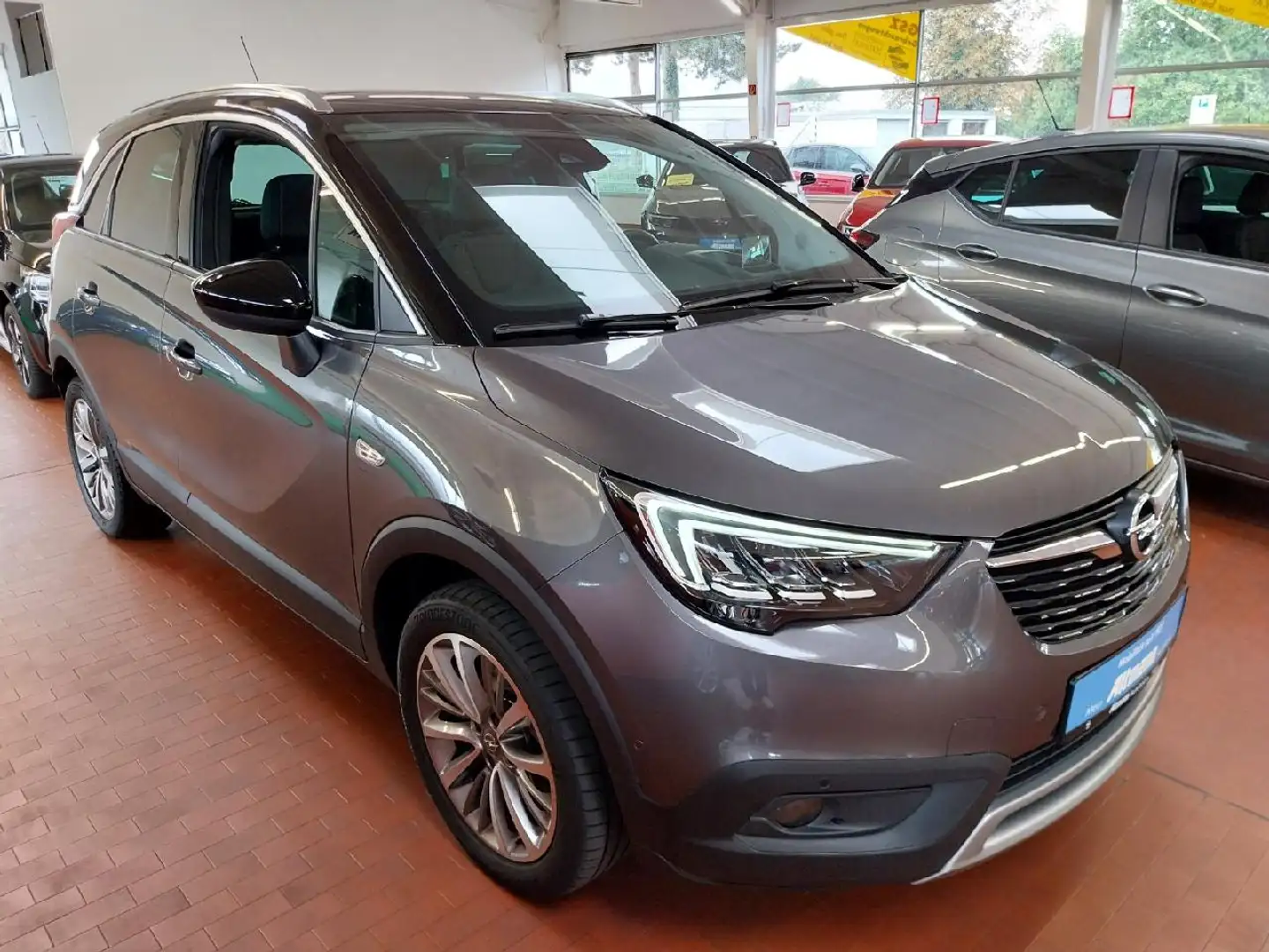 Opel Crossland X Ultimate Pano Head-UP Park&Go Keyless-Go Leder Grau - 2