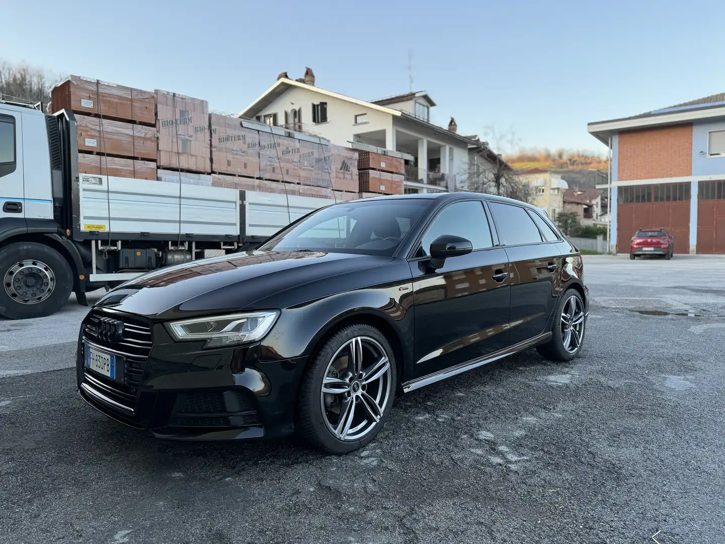 Audi A3 Sportback 2.0 tdi S Line 150cv Black Edition - 1