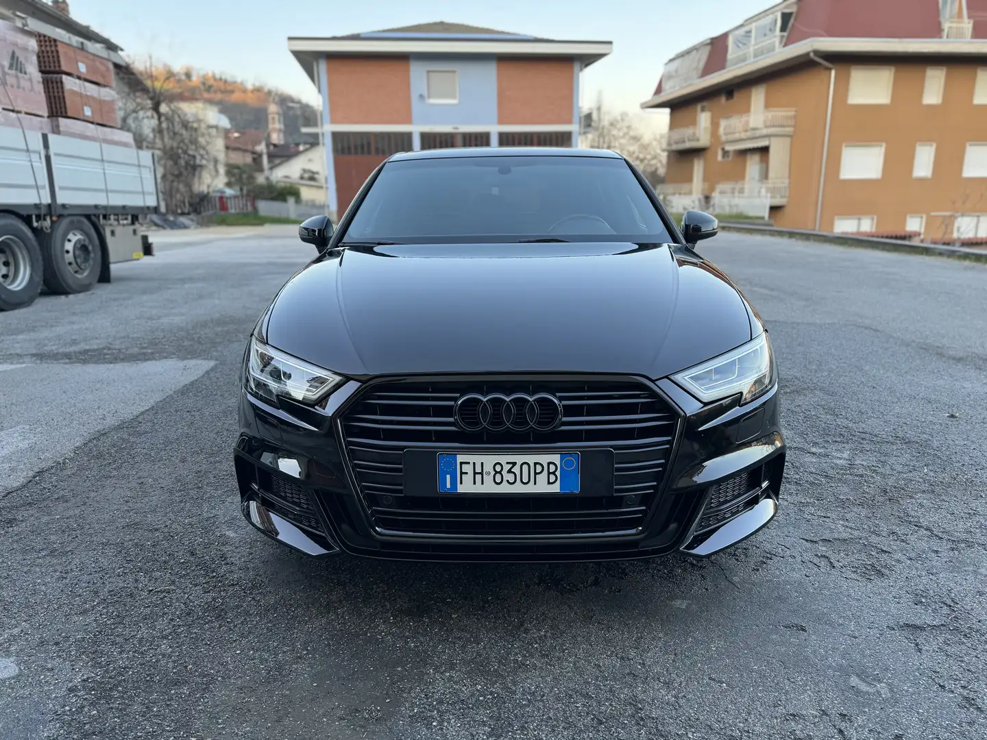 Audi A3 Sportback 2.0 tdi S Line 150cv Black Edition - 2