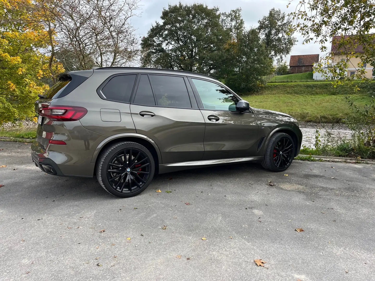 BMW X5 M X5 M50i Braun - 1