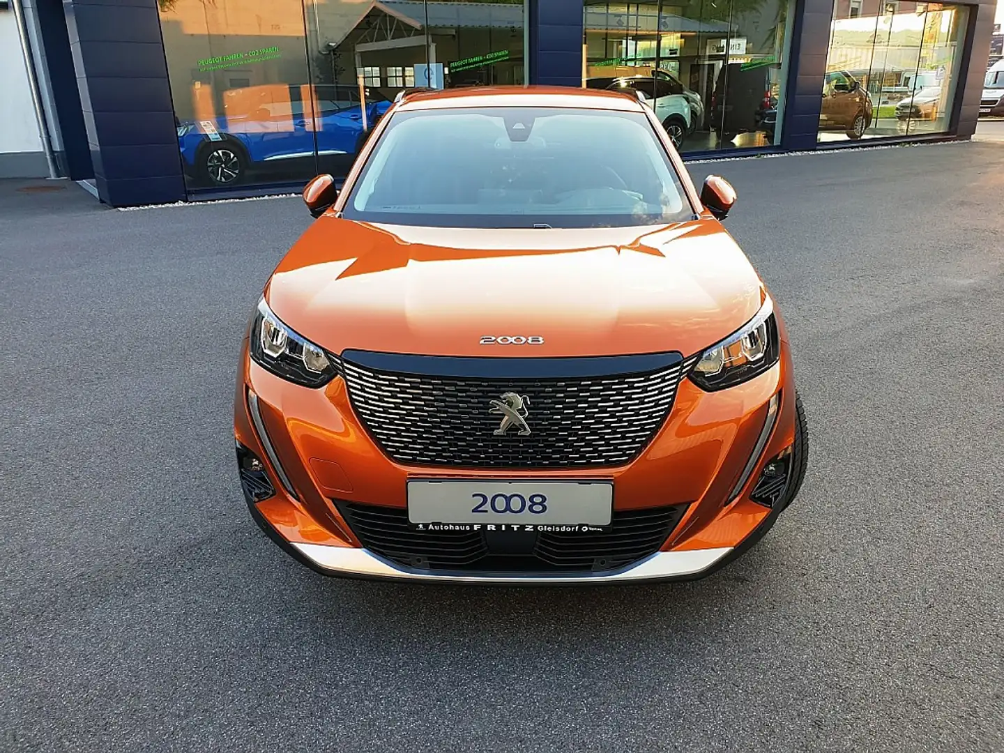 Peugeot 2008 BlueHDi 130 S&S Allure EAT8 Orange - 2