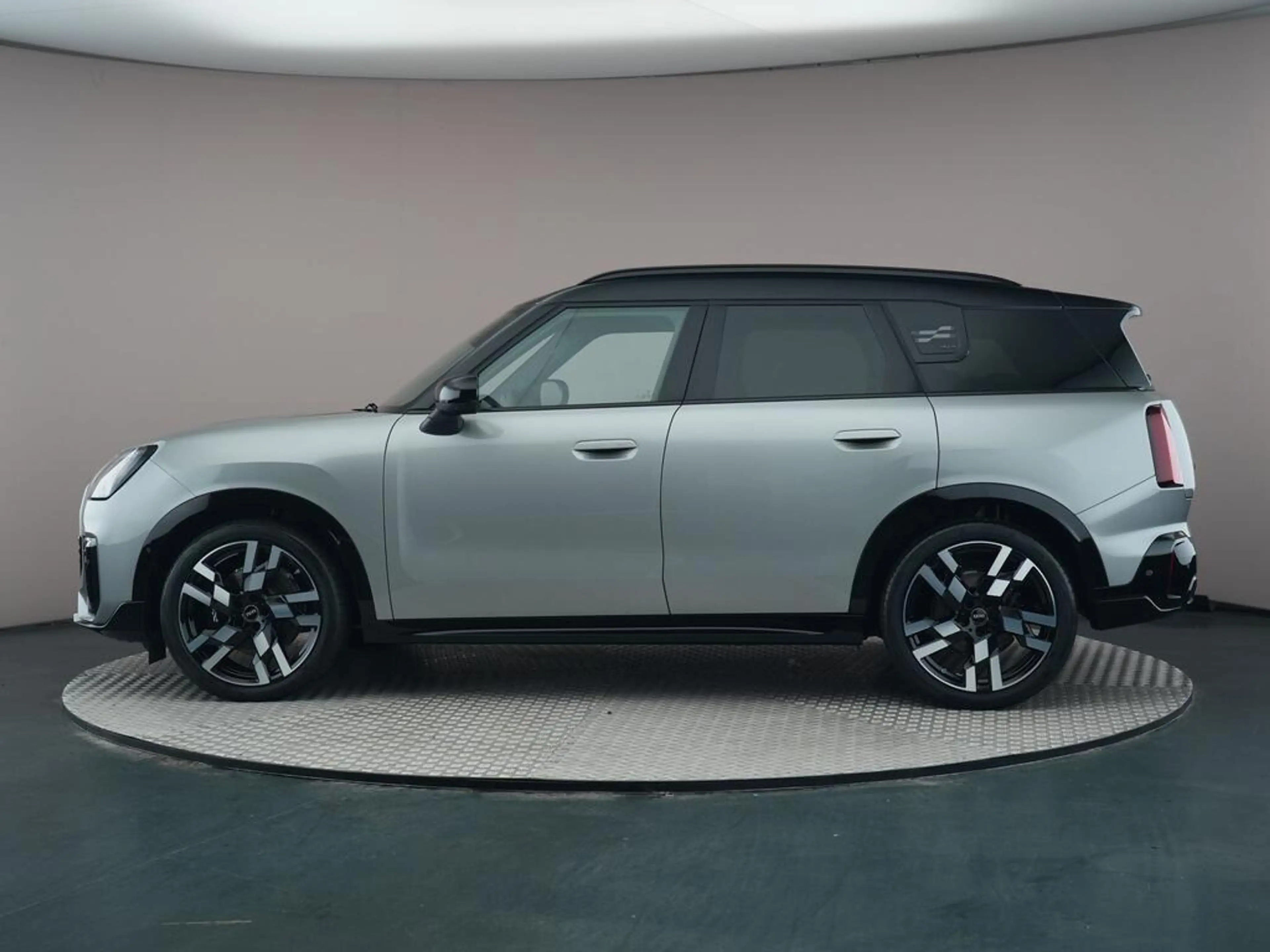 MINI Cooper Countryman 2.0 S ALL4 John Works XL — photo 8