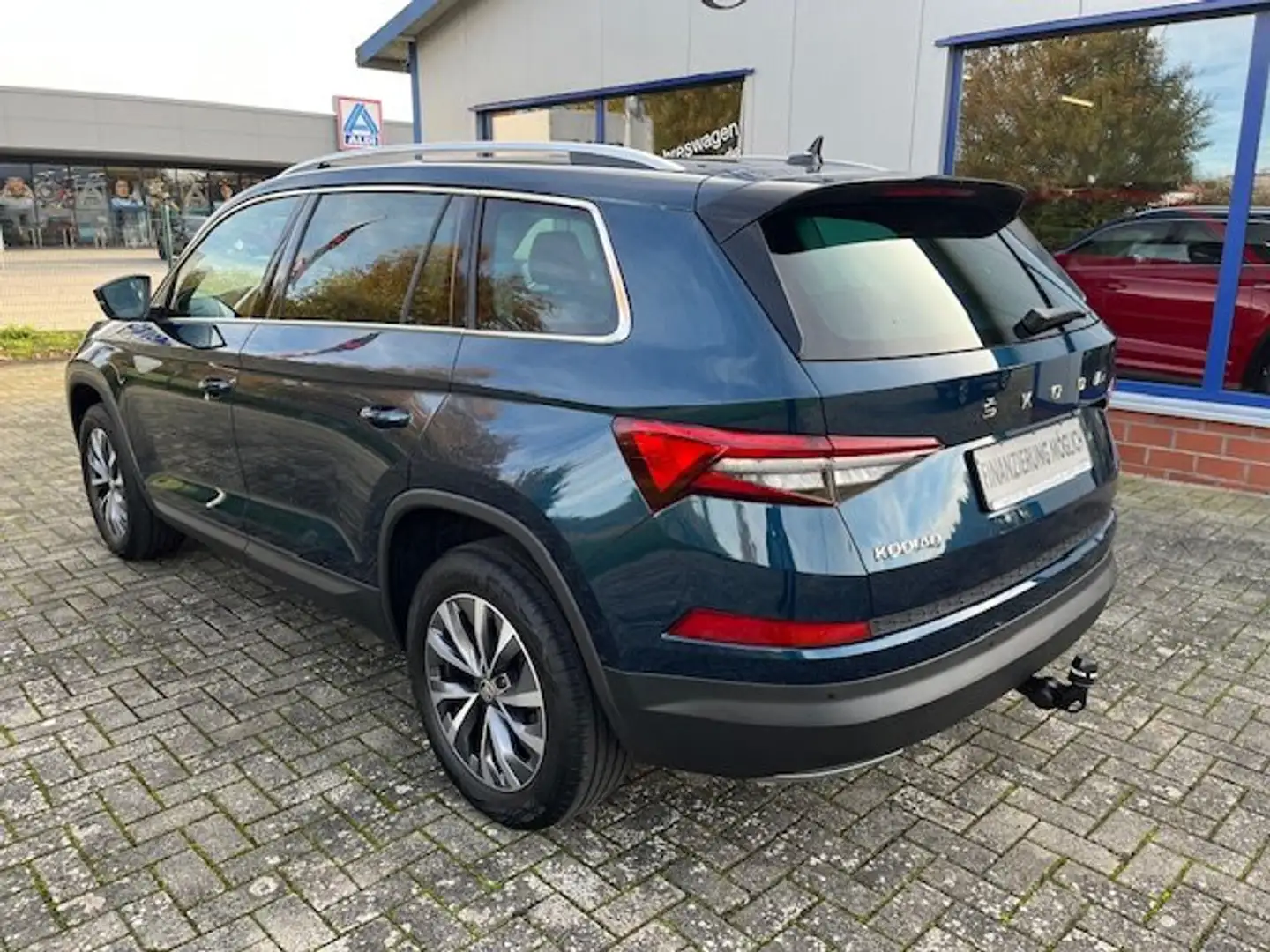 Skoda Kodiaq 1.5 TSI DSG Style Navi AHK Kamera Bleu - 2