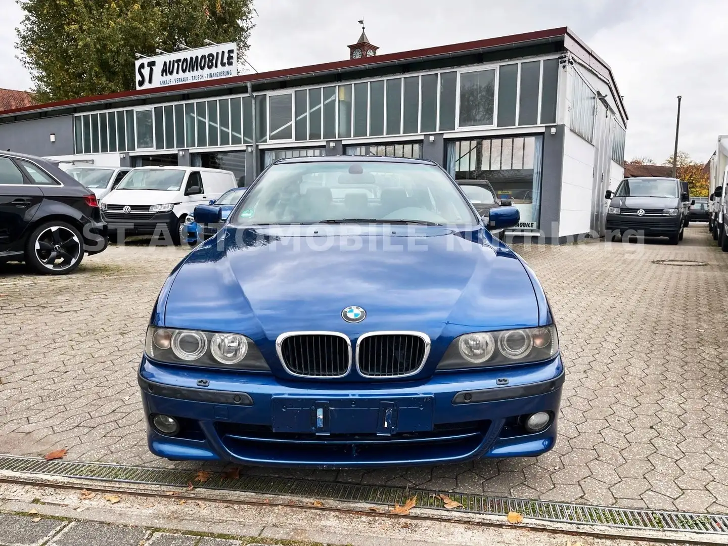 BMW 520 i Lim.*Original M-PAKET ab Werk*INDIVIDUAL* Blauw - 2