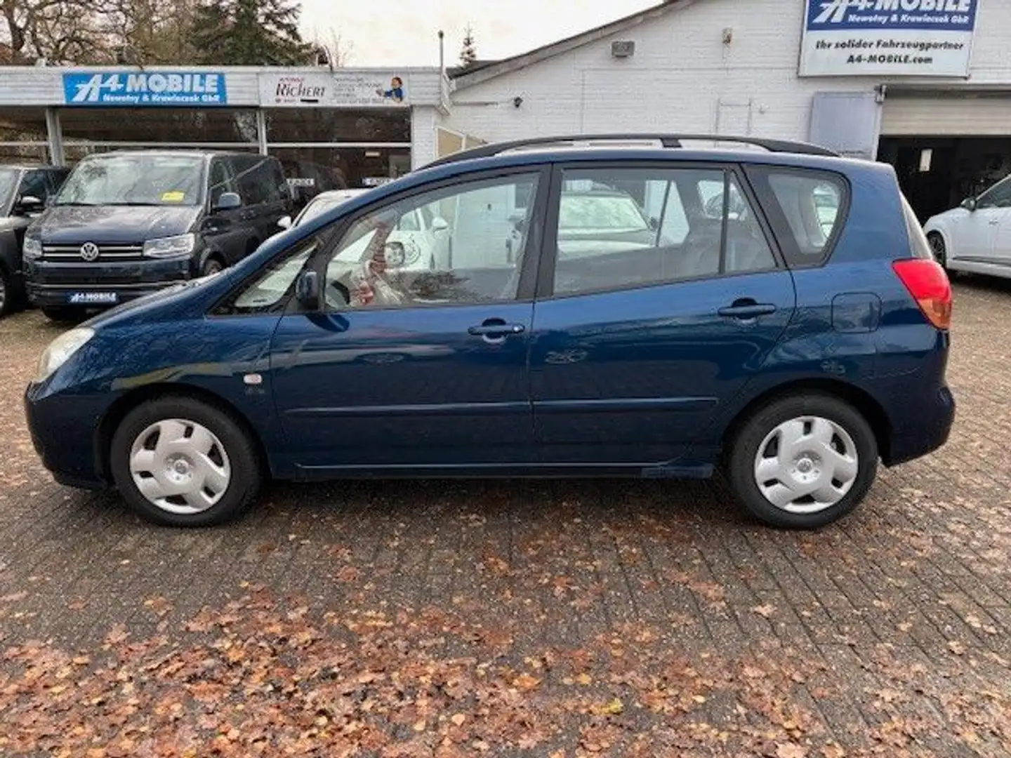 Toyota Corolla Verso SolSol-Ausführung Blue - 2