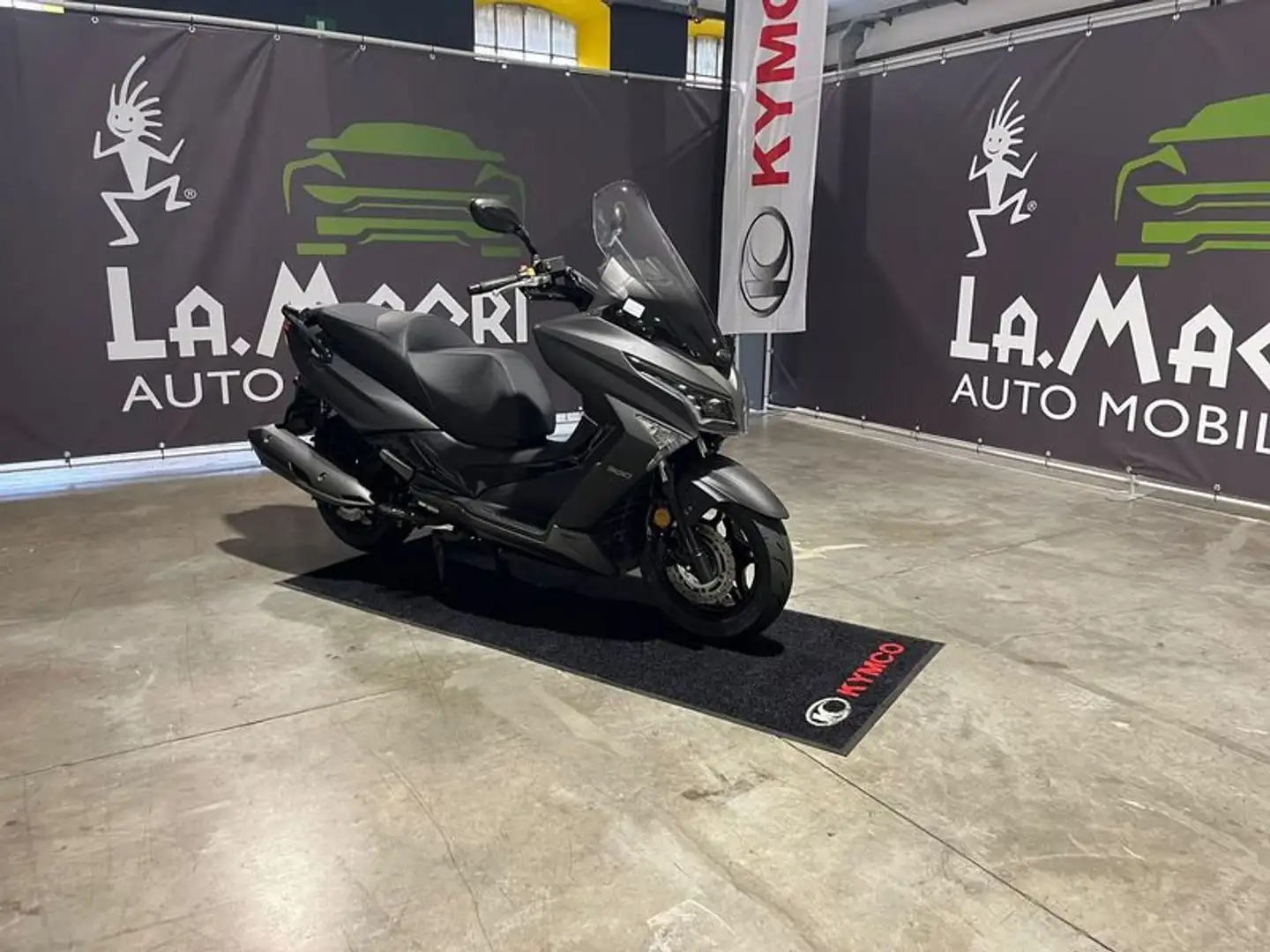 Kymco X-Town Nero Opaco - 1