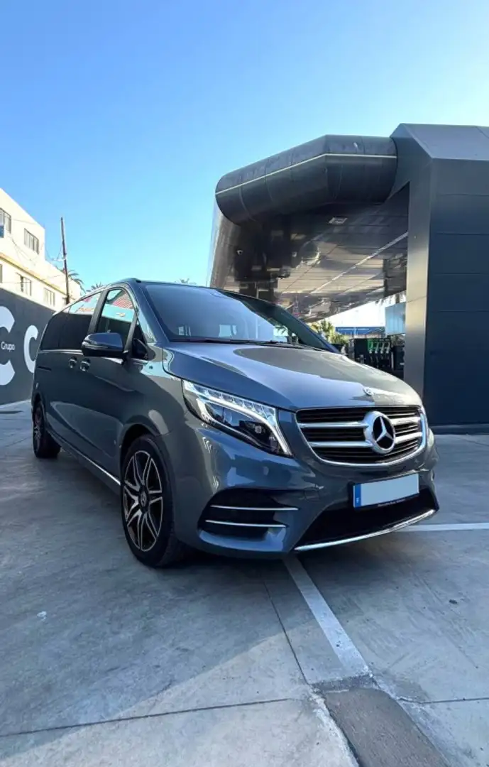 Mercedes-Benz V 250 250d Largo Exclusive 7G Tronic Gris - 2