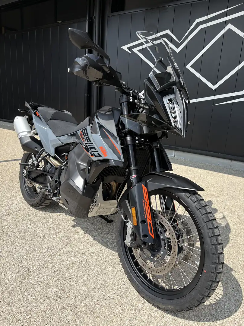 KTM 890 Adventure - 2