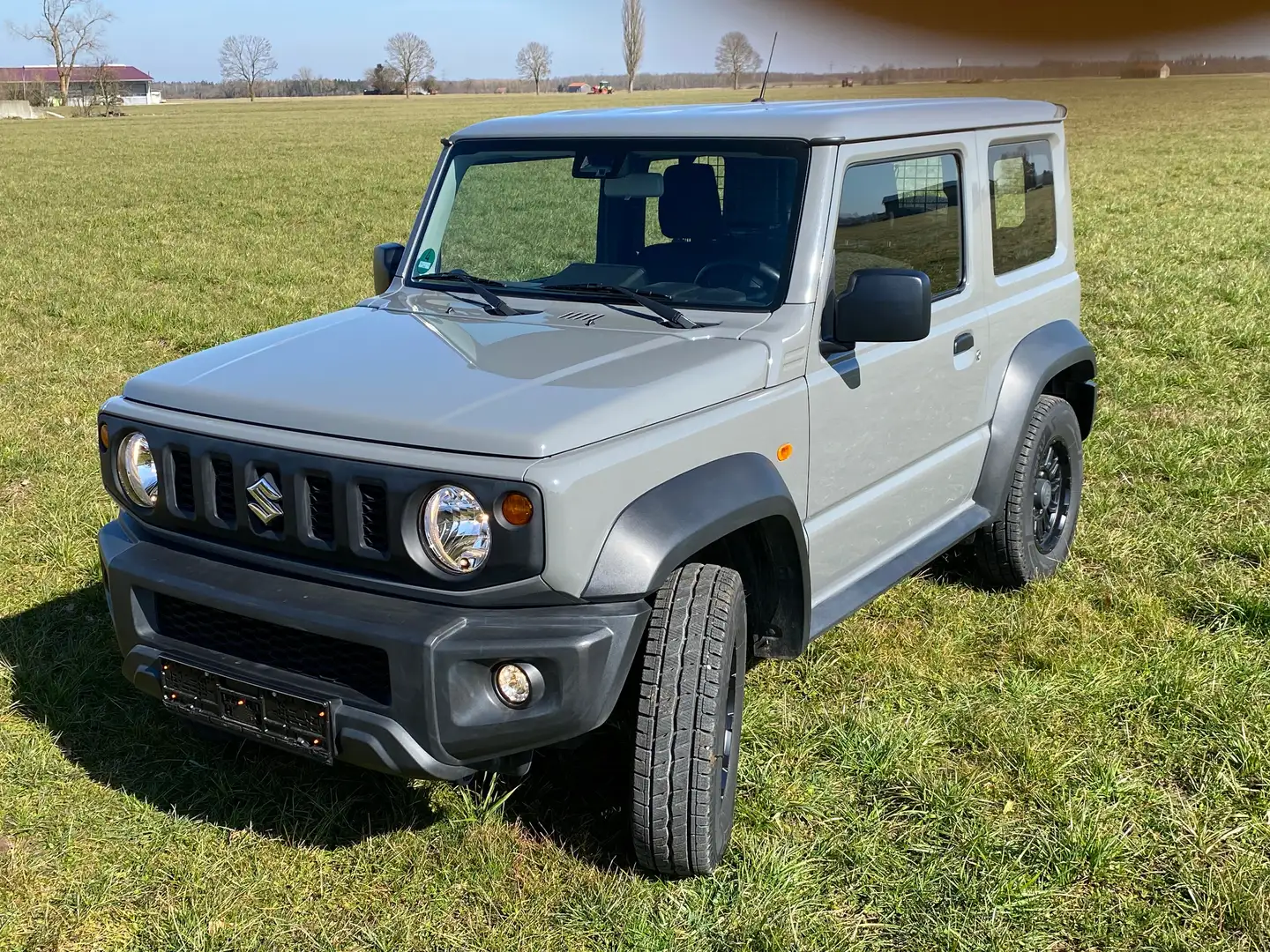 Suzuki Jimny Jimny 1.5 ALLGRIP Comfort siva - 2