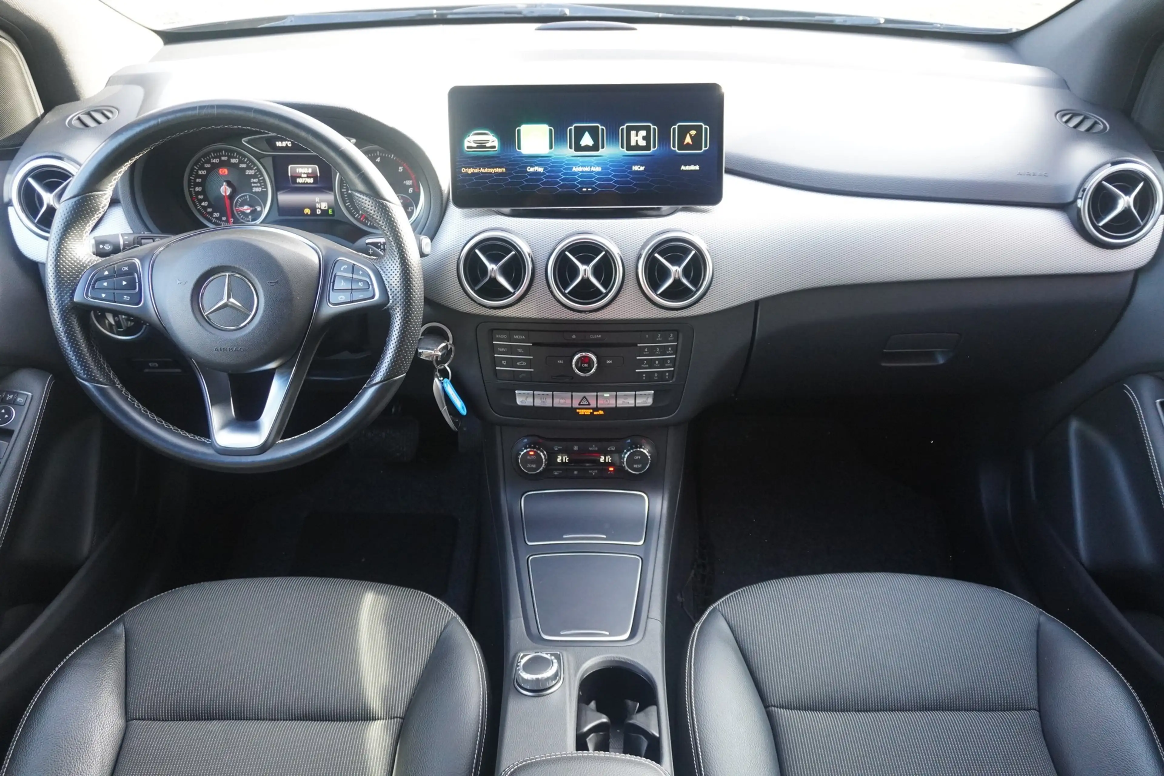 Mercedes-Benz B 220 B220 CDI AT Xenon Navi Standheizung Klimaaut. — photo 14