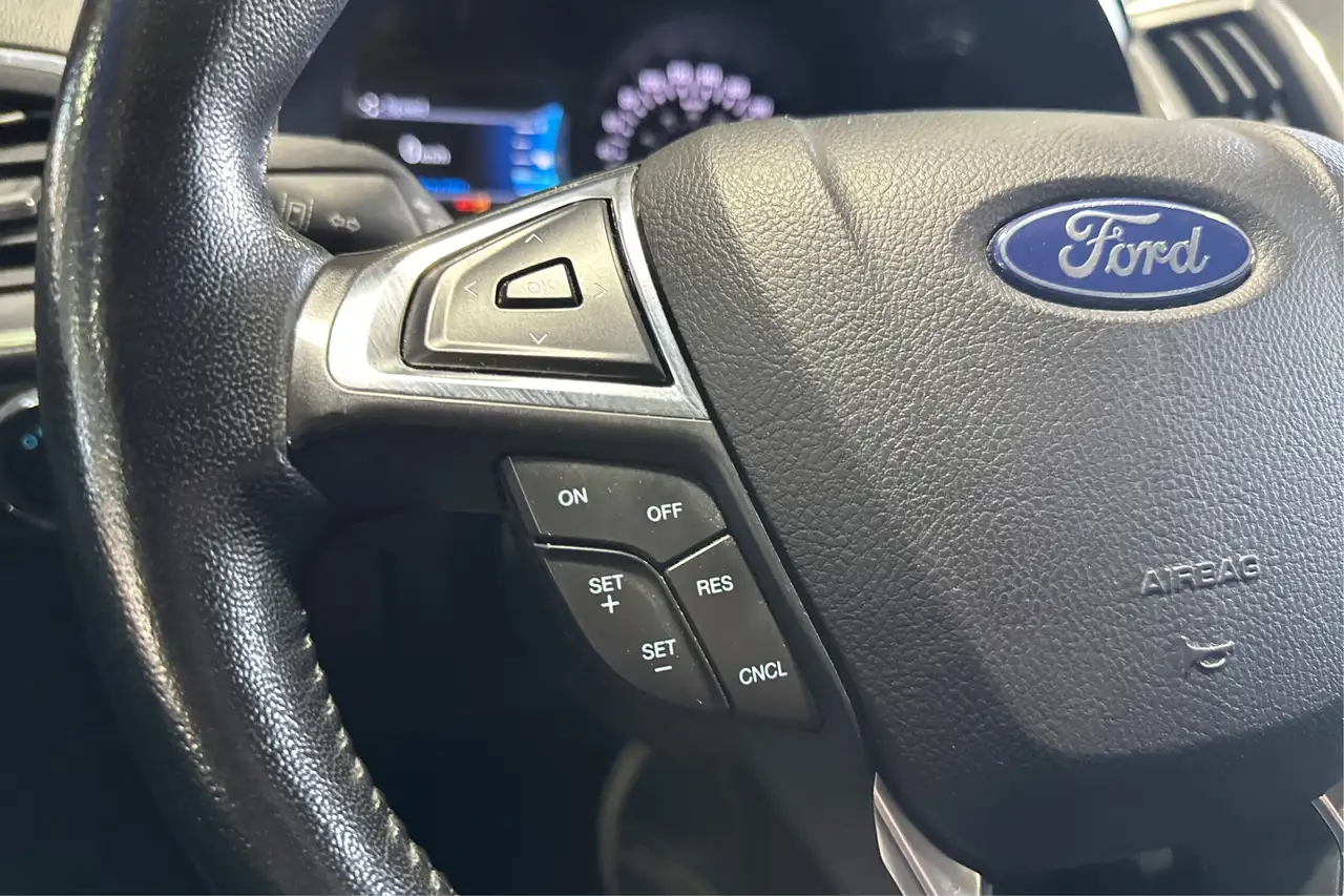Ford Edge снимка Ford Edge