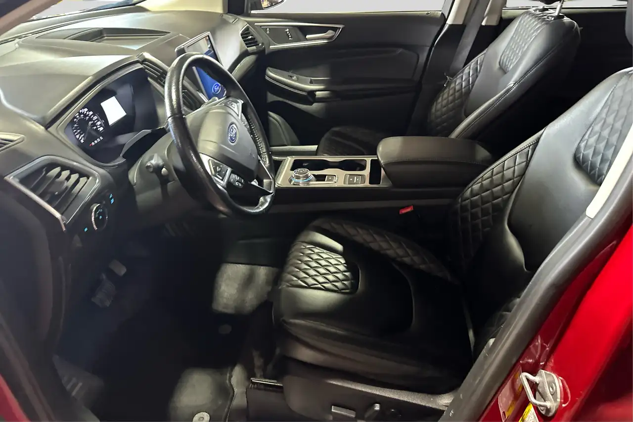 Ford Edge снимка Ford Edge