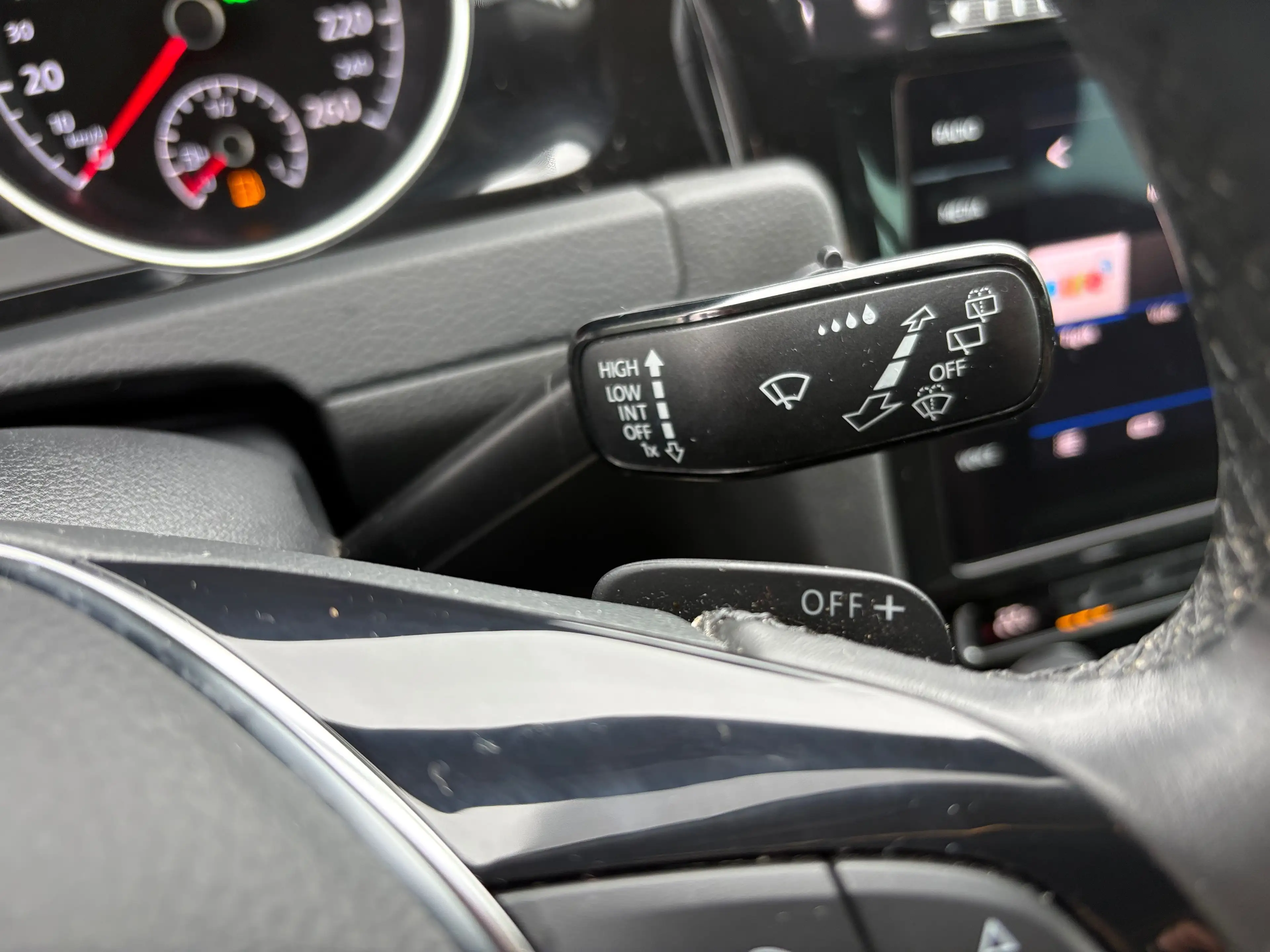 Volkswagen Golf Golf 1.5 TSI EVO Highline DSG — photo 11