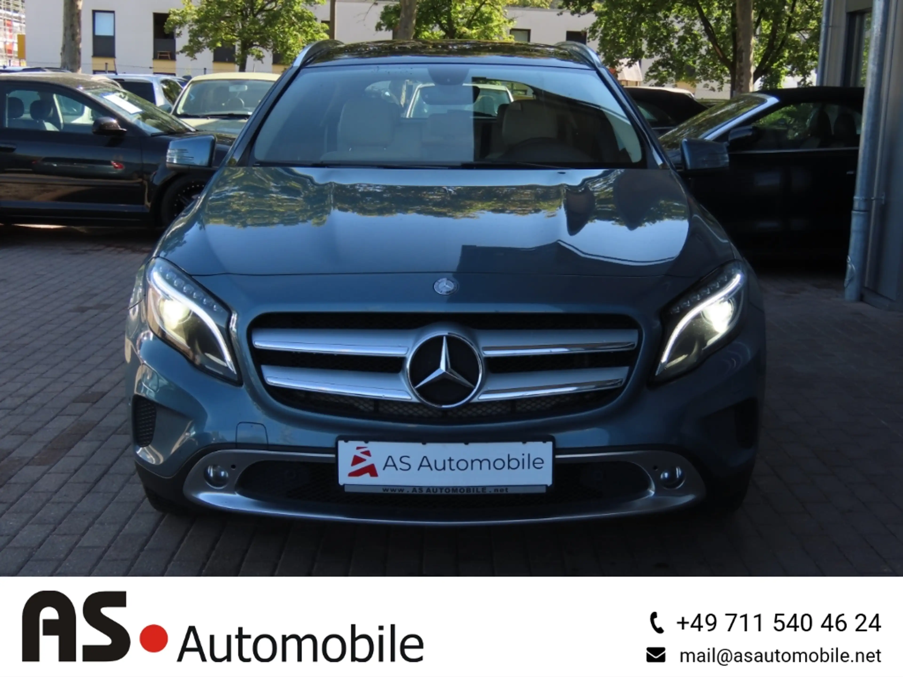 Mercedes-Benz GLA 200 — photo 2