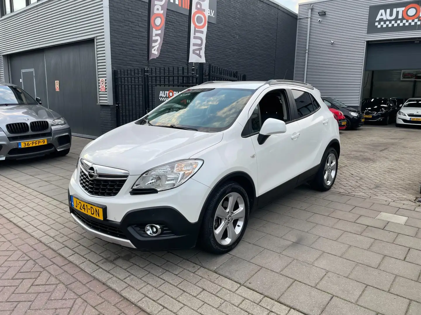 Opel Mokka 1.4 T Edition Trekhaak Airco Navi PDC NAP APK Weiß - 1