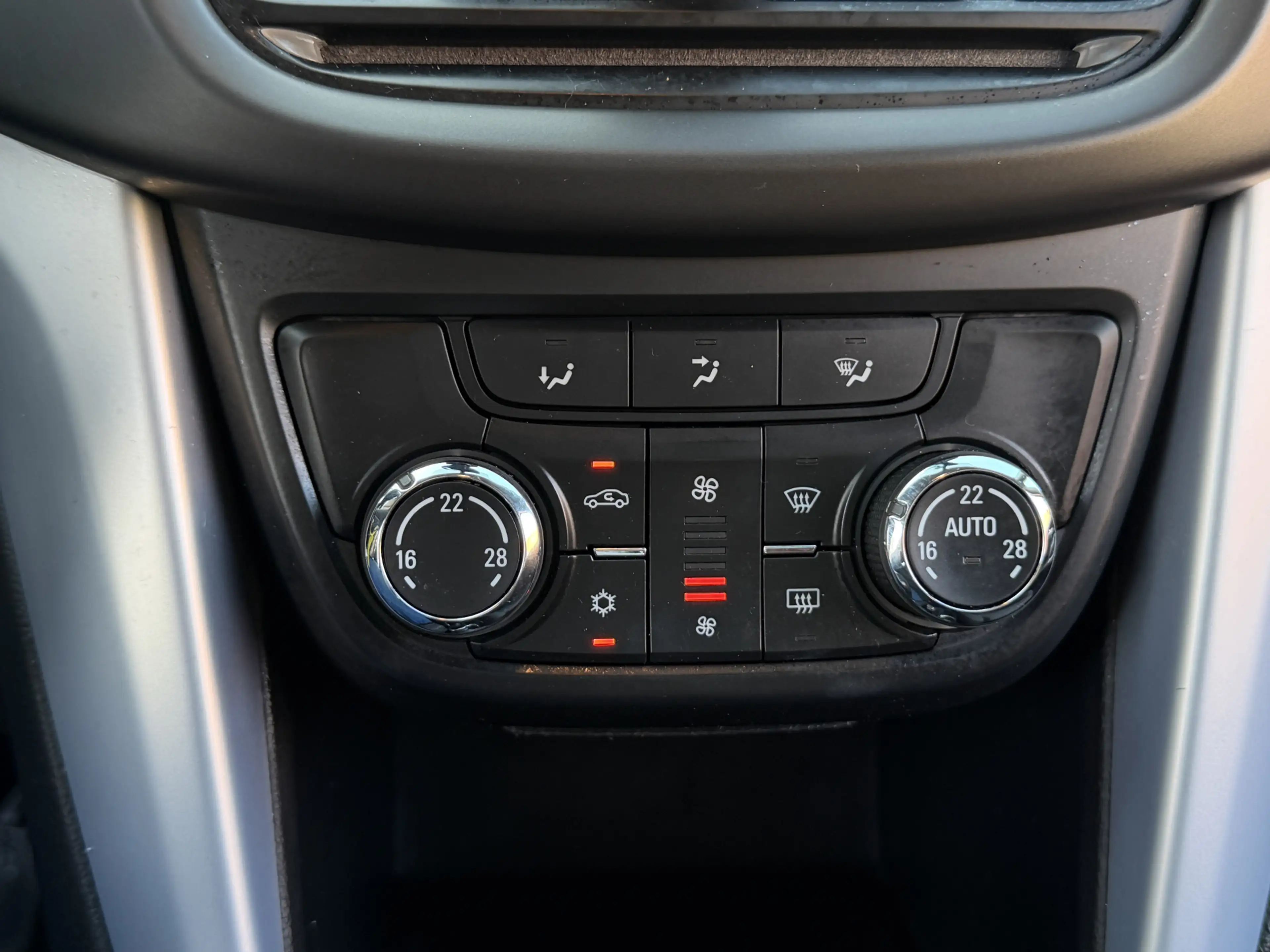 Opel Zafira Tourer 1.4 Business Edition I Clima I Navi I Camera — photo 19