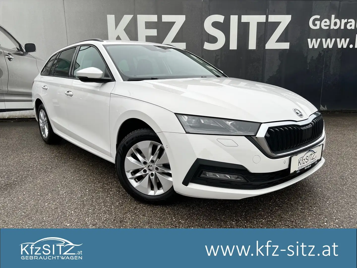 Skoda Octavia Combi 2,0 TDI Ambition DSG | MATRIX/RFK Weiß - 1