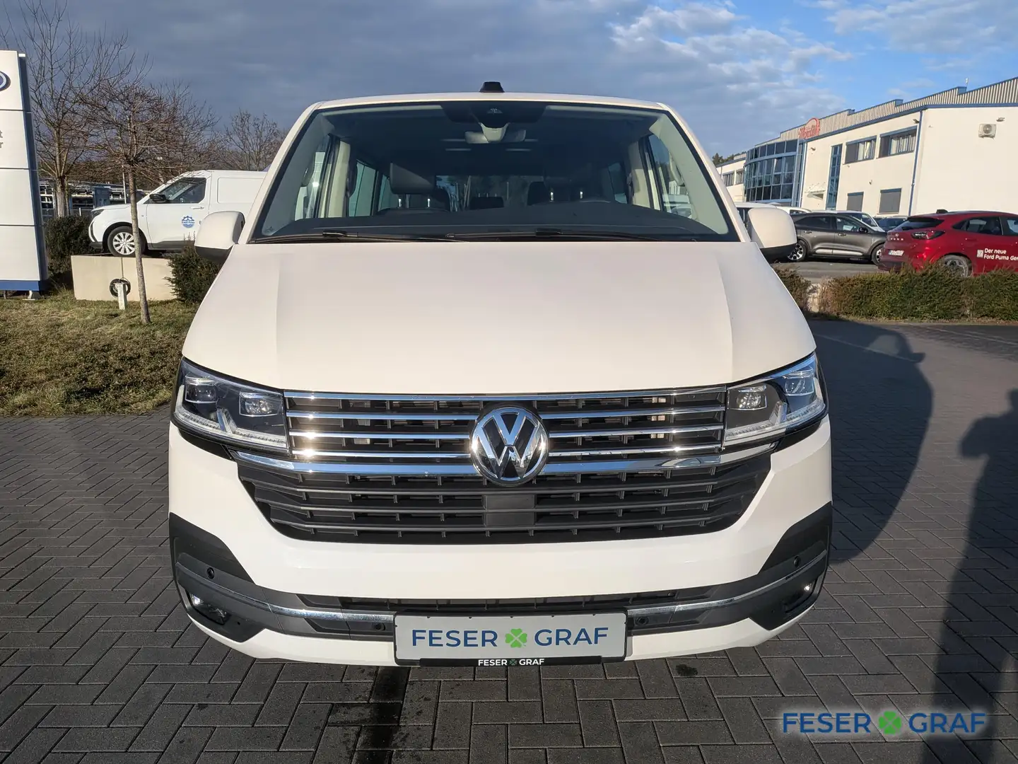 Volkswagen T6.1 Multivan 6.1 Generation Six AHK StdHzg Weiß - 2
