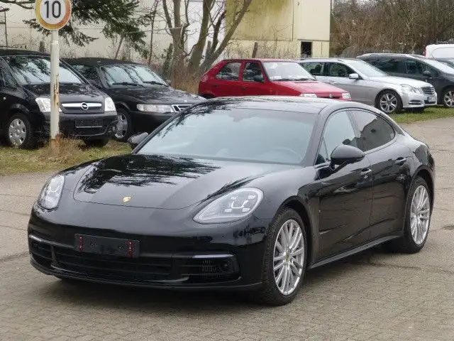 Porsche Panamera 4 S-360°KAMERA-PORSCHEGARANTIE 08/2026