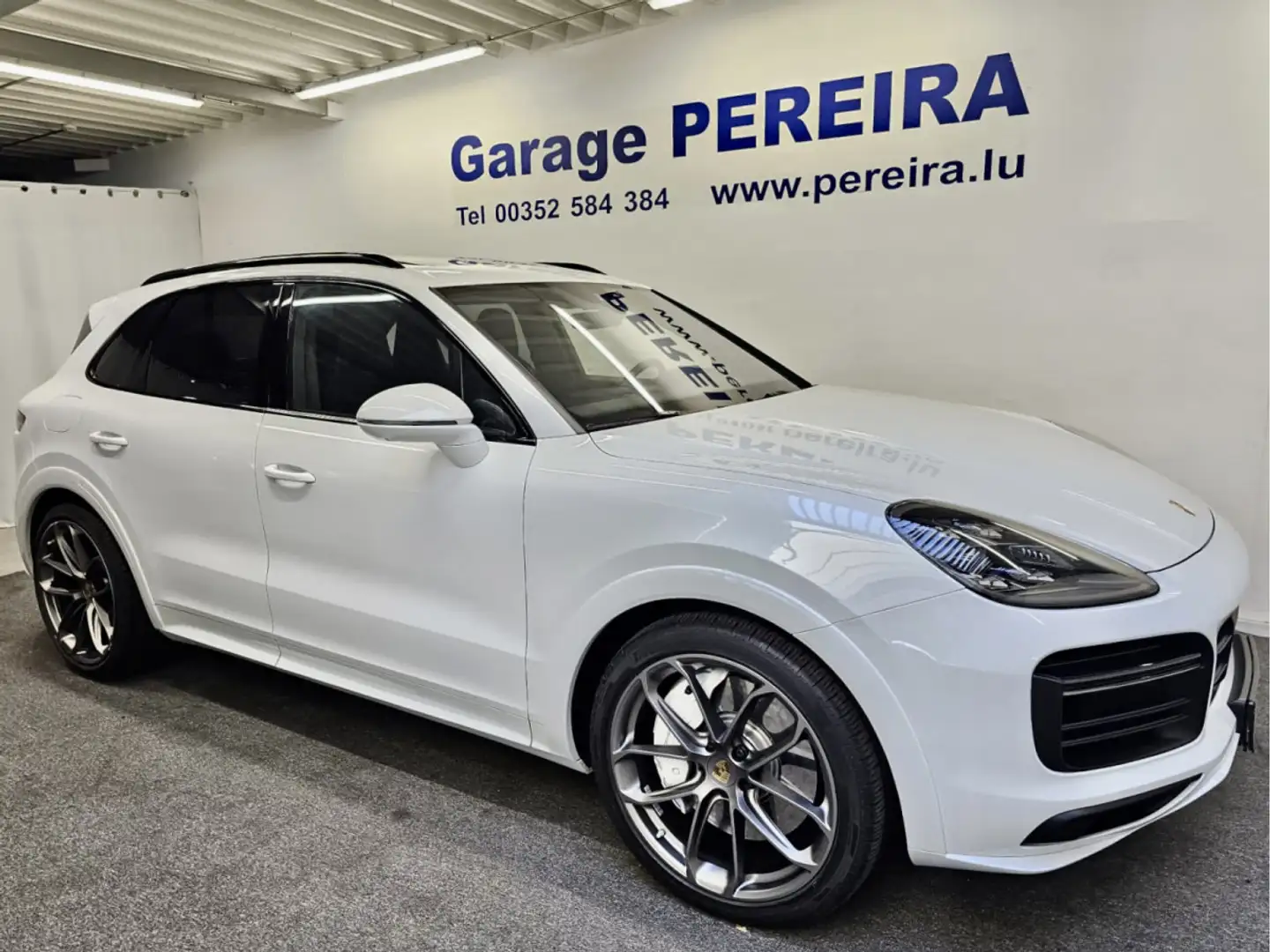 Porsche Cayenne 4.0 TURBO PSCB SPORT DESIGN CARBON Hinterradlenkun Blanc - 1