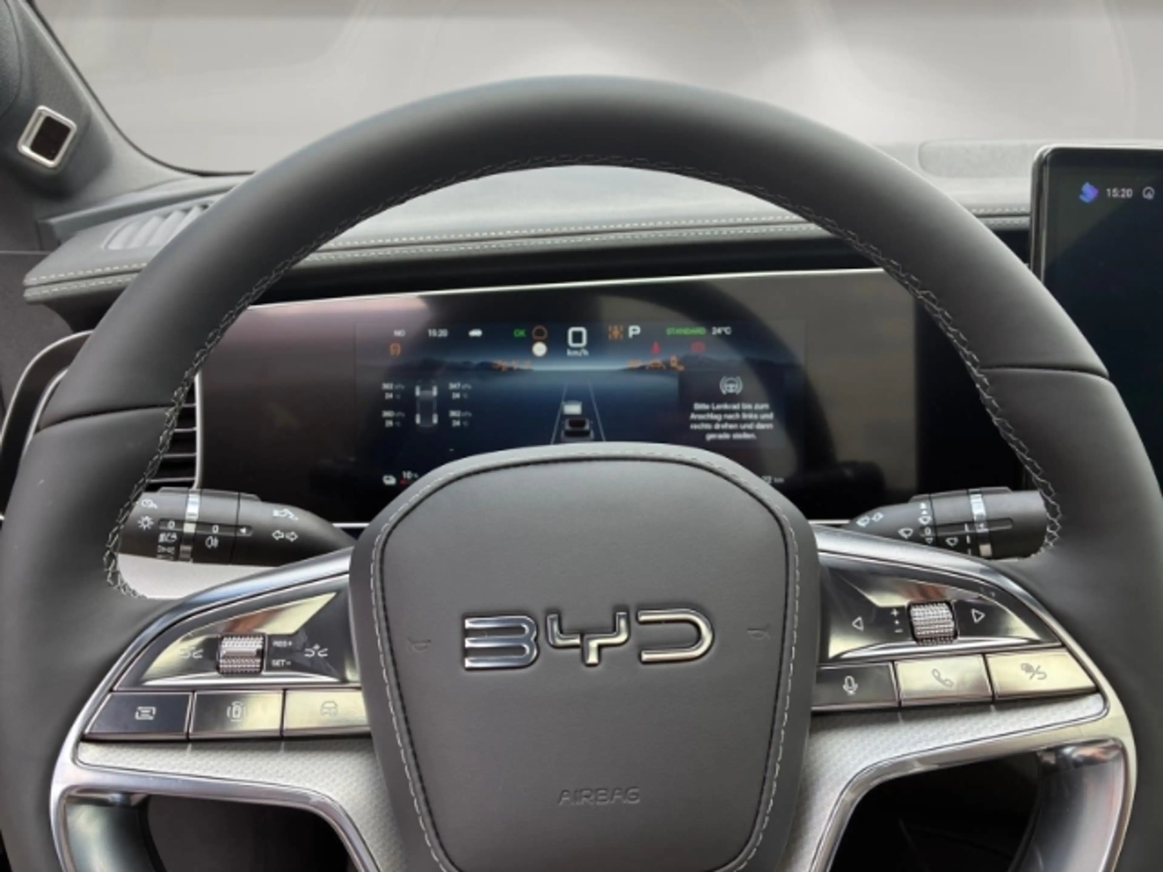 BYD Sealion 7 Design/Allrad/Panorama/LED/Sitzheizung/Klimaauto./ — photo 9