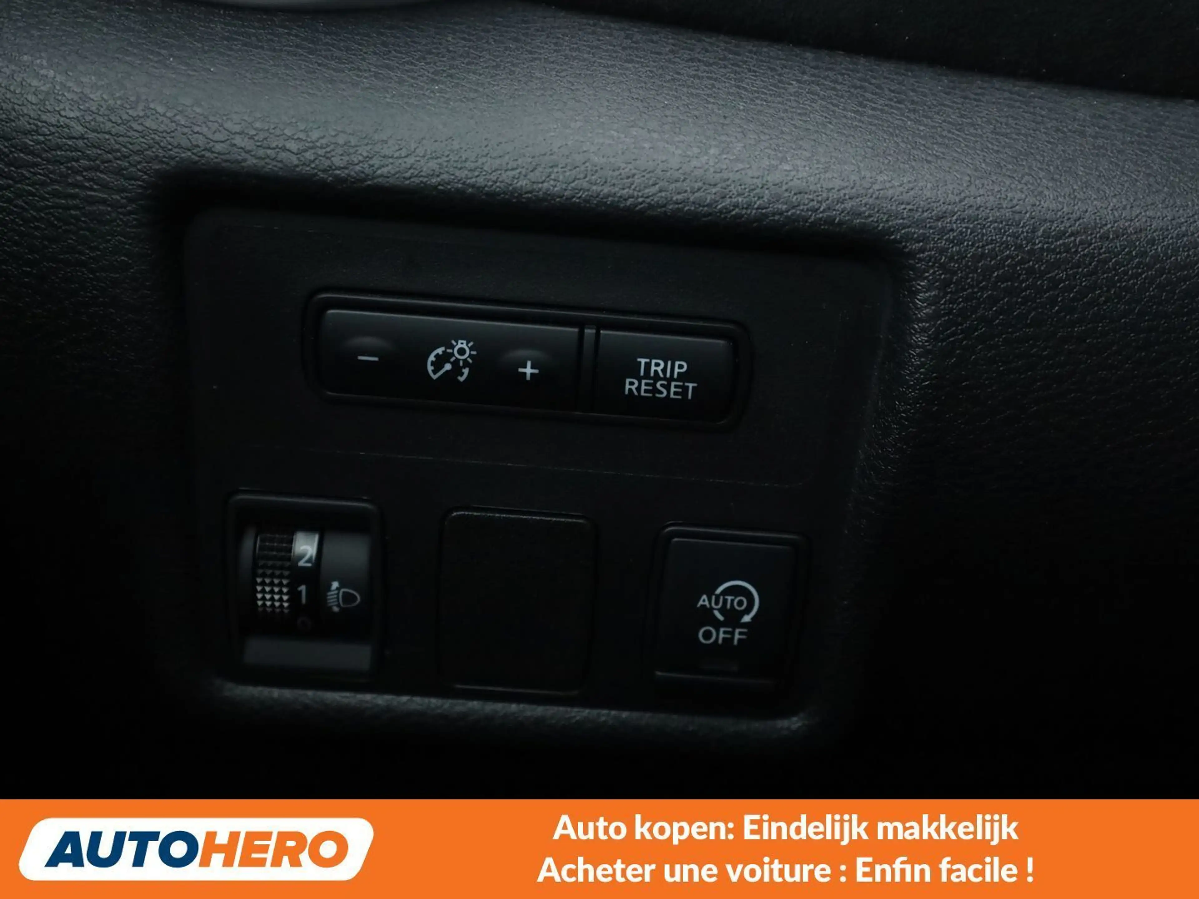Nissan Micra 1.0 DIG-T N-Connecta — photo 15