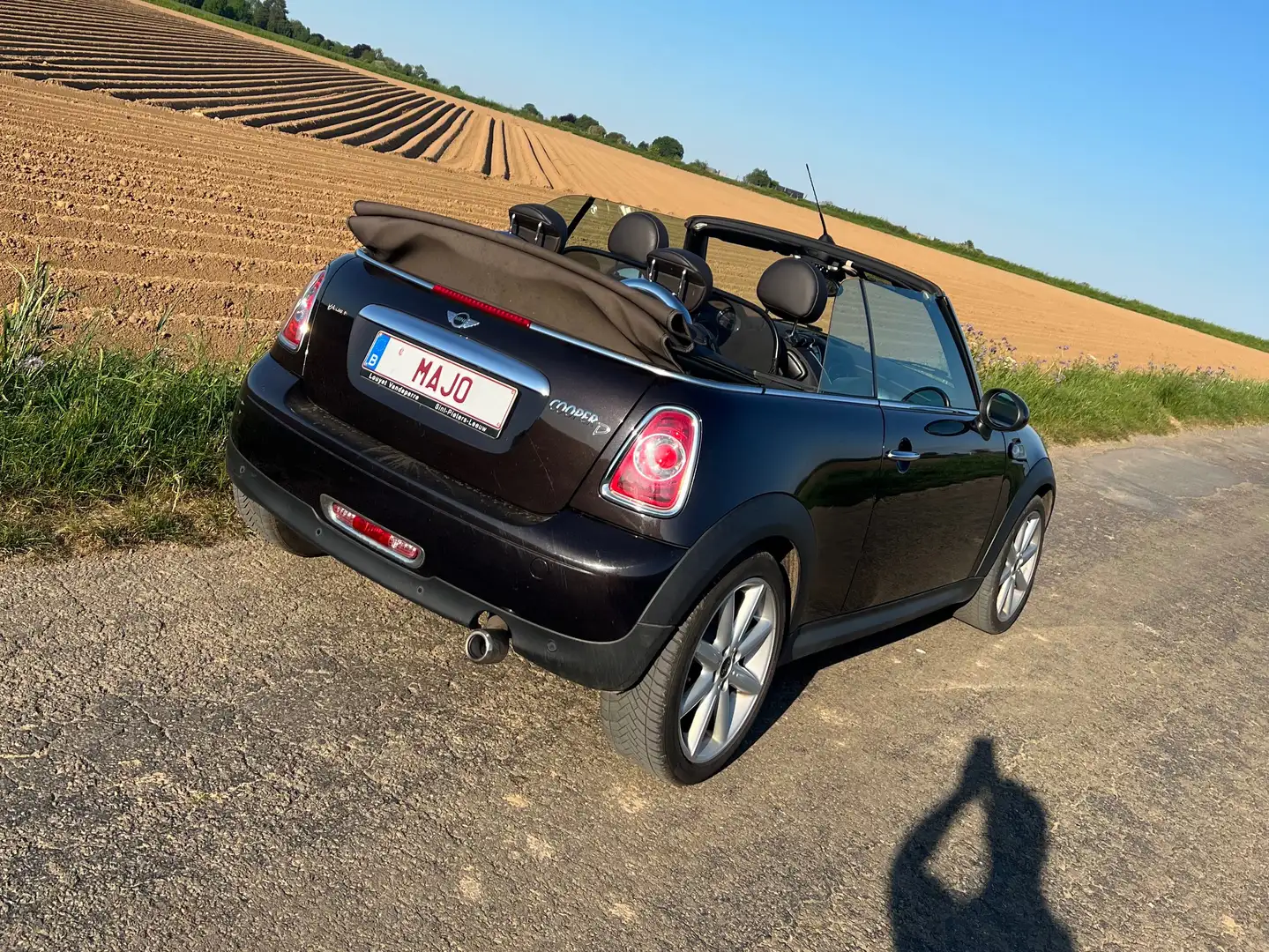 MINI Cooper D Cabrio Mini Cabriolet 1.6 D Cooper Коричневий - 2