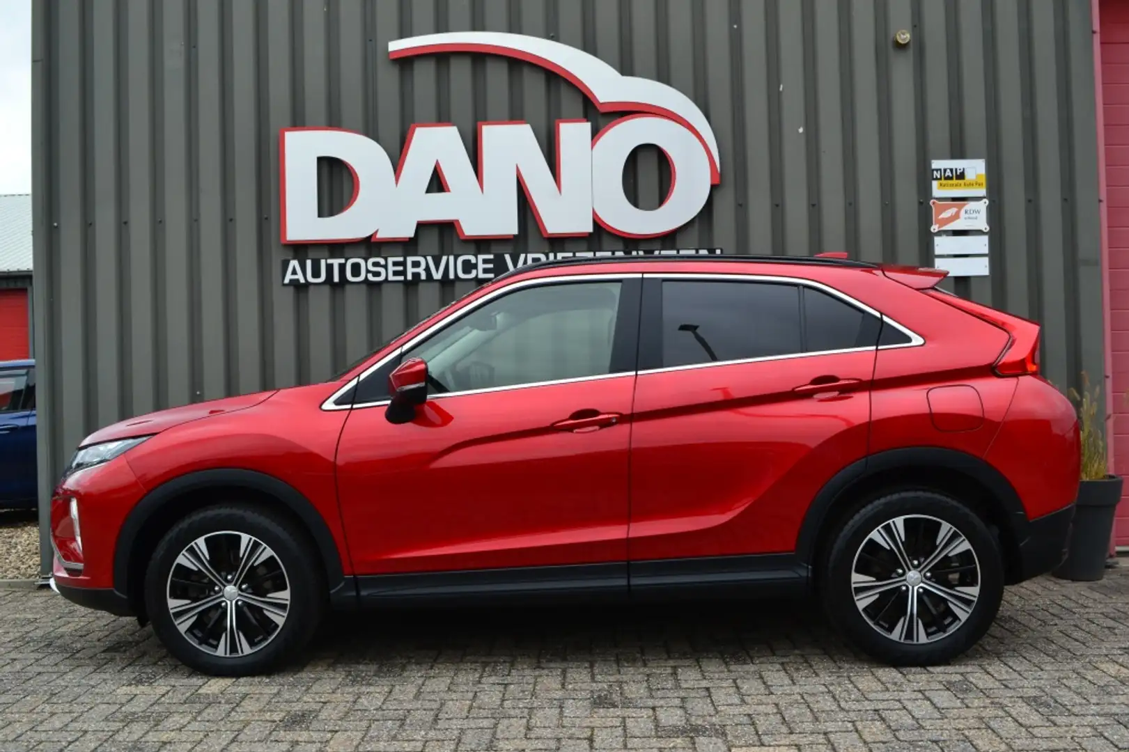 Mitsubishi Eclipse Cross 1.5 DI-T Instyle Camera/LED/18'' inch/Carplay Rood - 2