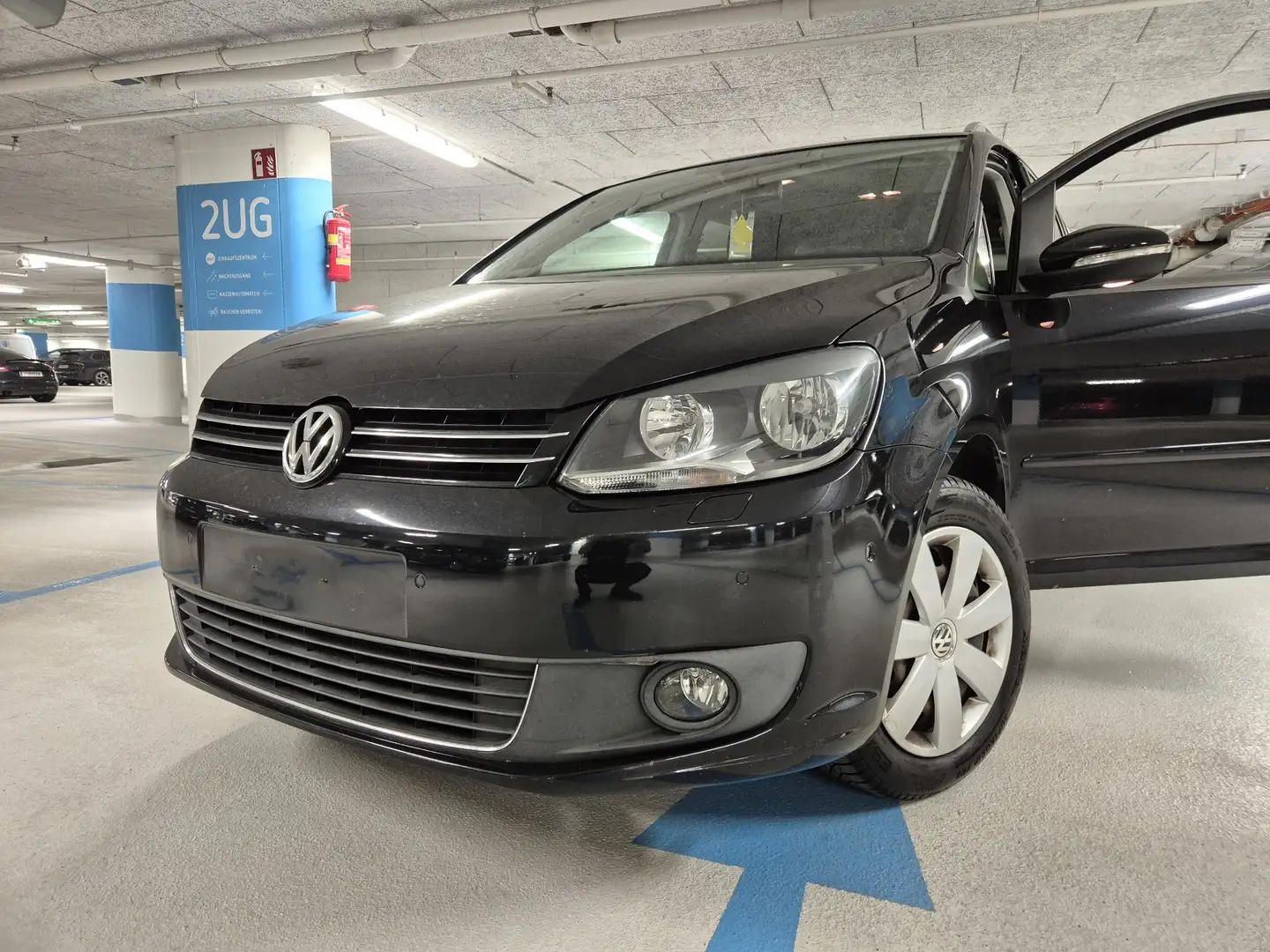 Volkswagen Touran Sky 1,4 TSI Schwarz - 1