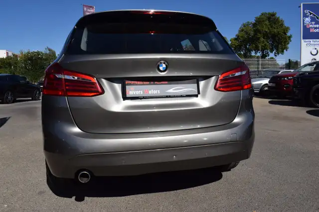 BMW 2 Series view 10