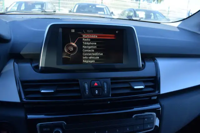 BMW 2 Series view 3