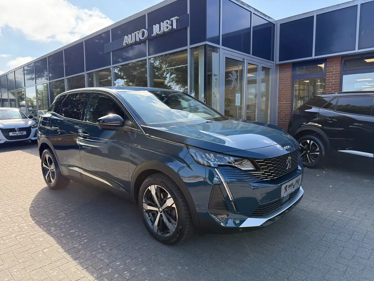 Peugeot 3008 Allure Blau - 2