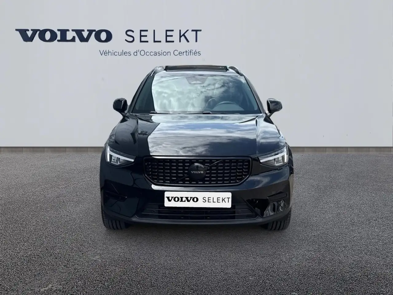 Volvo XC40 2026