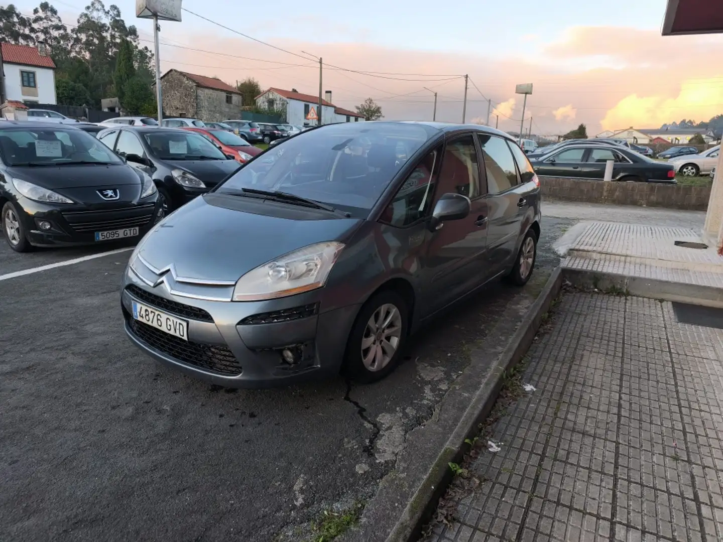 Citroen C4 Picasso 1.6HDI Premier CMP - 2