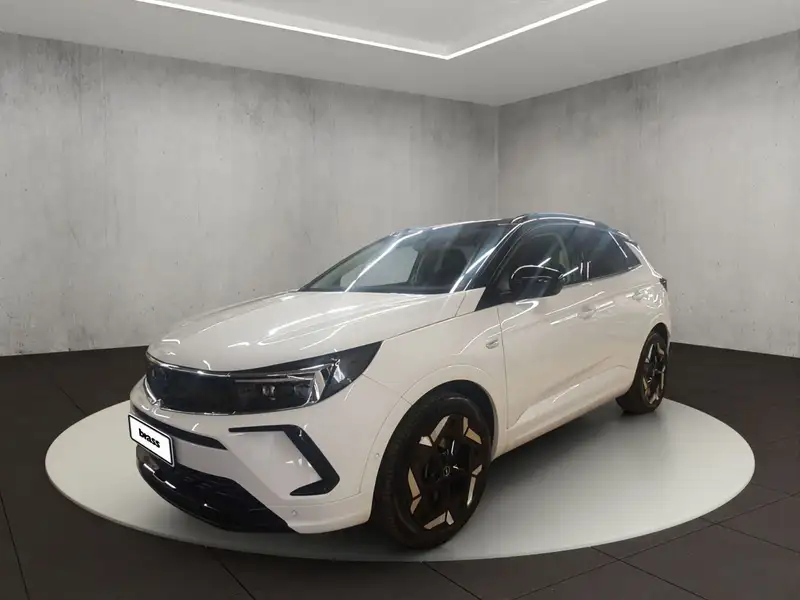 OPEL Grandland