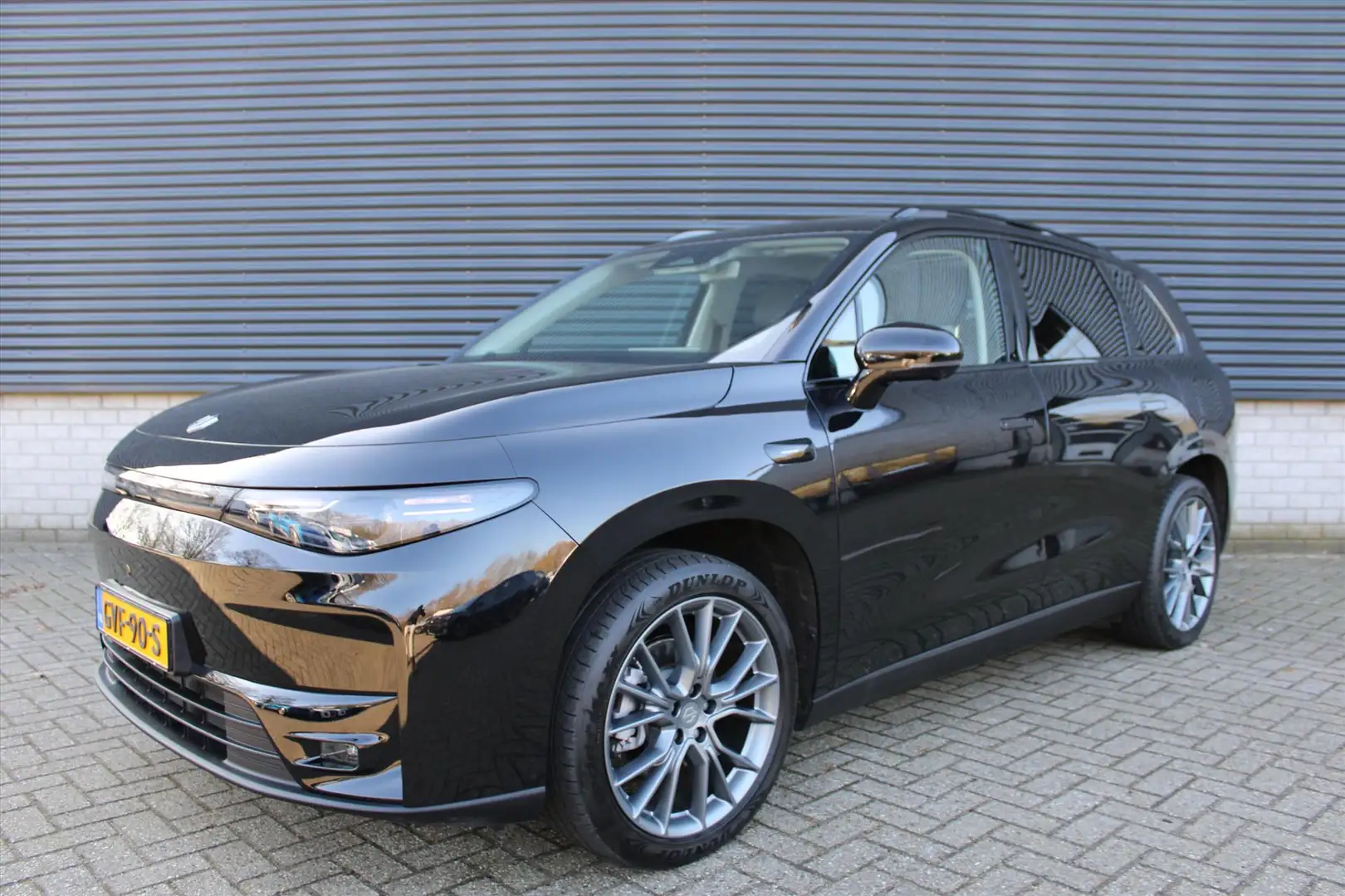 Leapmotor C10 Design 69,9 kWh 217pk I Oekotex Leder I Stoelverwa Zwart - 1
