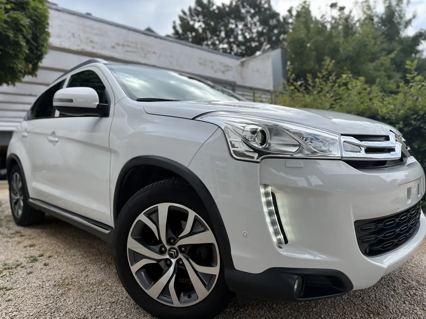 Citroen C4 Aircross e-HDi 115 Stop Biały - 1