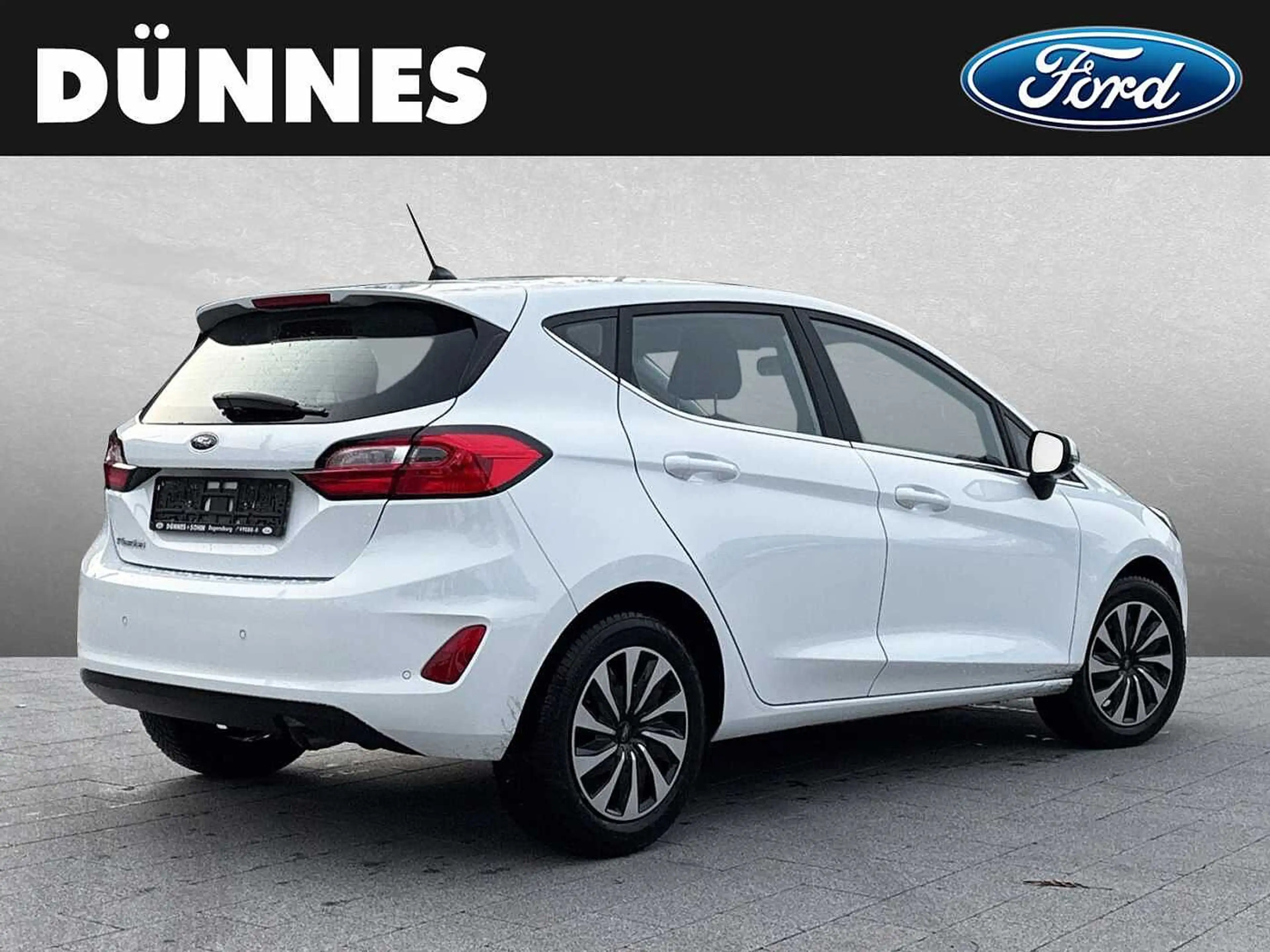 Ford Fiesta 1.0 EcoBoost TITANIUM — photo 2