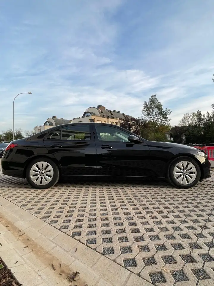Mercedes-Benz C 180