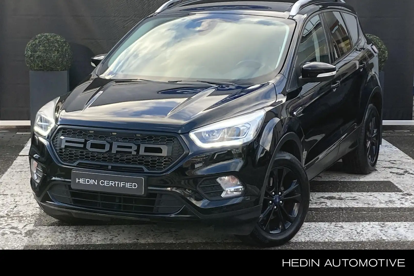 Ford Kuga 1.5 EcoBoost Titanium | Trekhaak | 150PK | 18inch Noir - 1