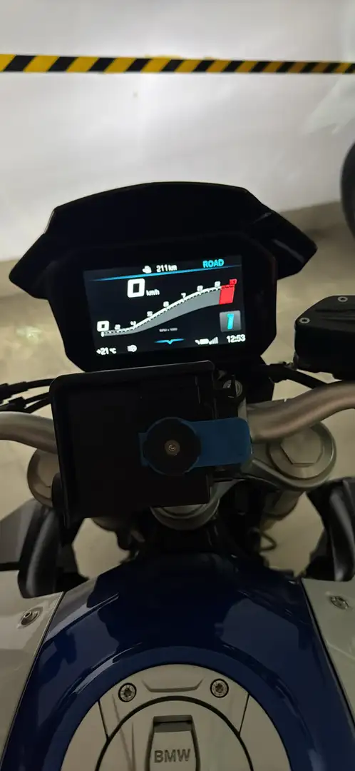BMW F 900 R r sport - 2
